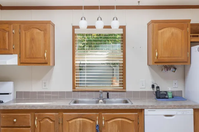 $389,900 | 608 Kentucky Avenue, South Haven, MI 49090