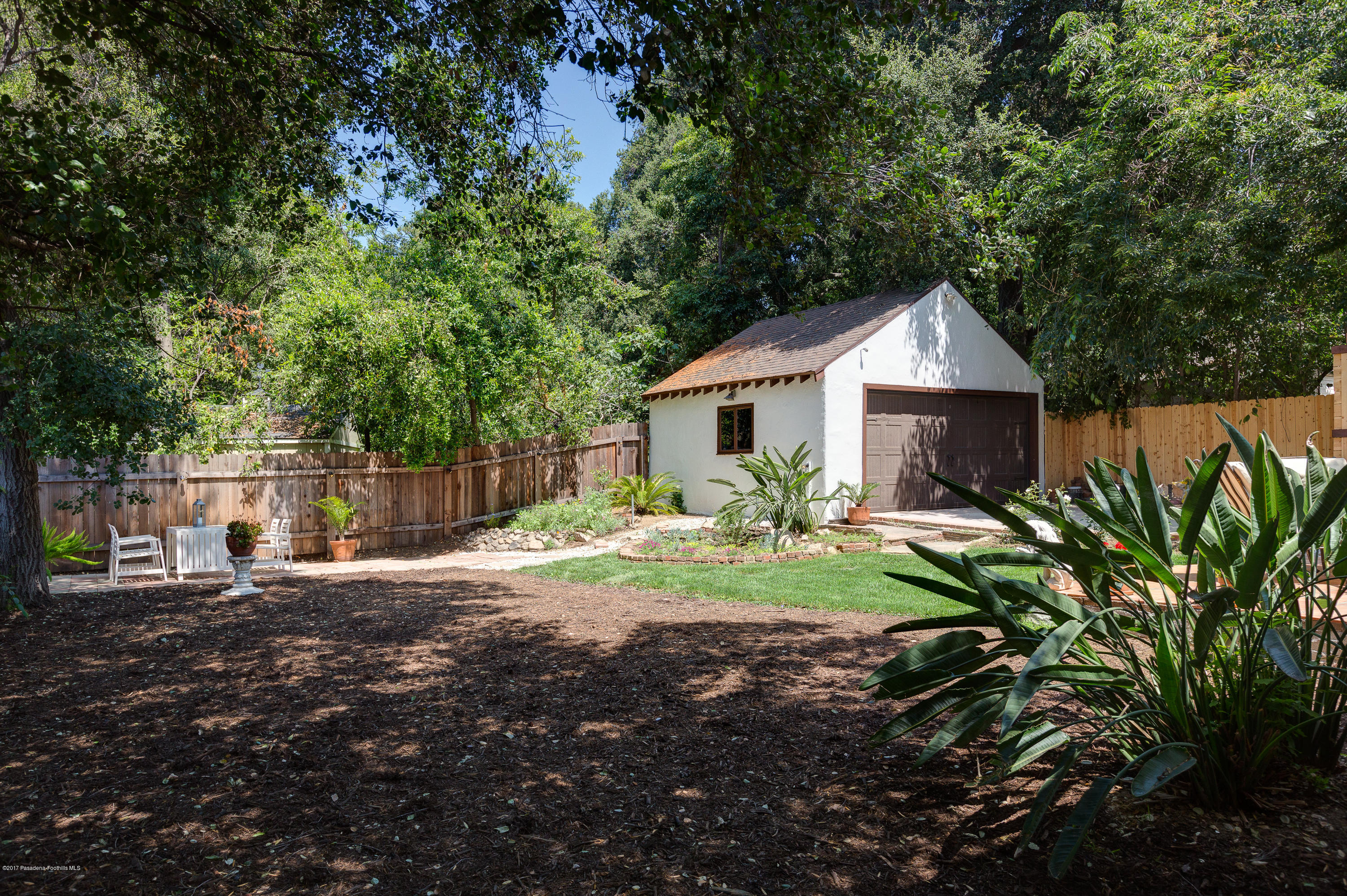 2529 Marengo Avenue Altadena, CA 91001 - Photo 38 of 42 a view of a house with backyard and sitting area