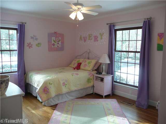3608 Broadsword Road Winston-Salem, NC 27104 - Photo 8 of 16 3rd Bedroom.