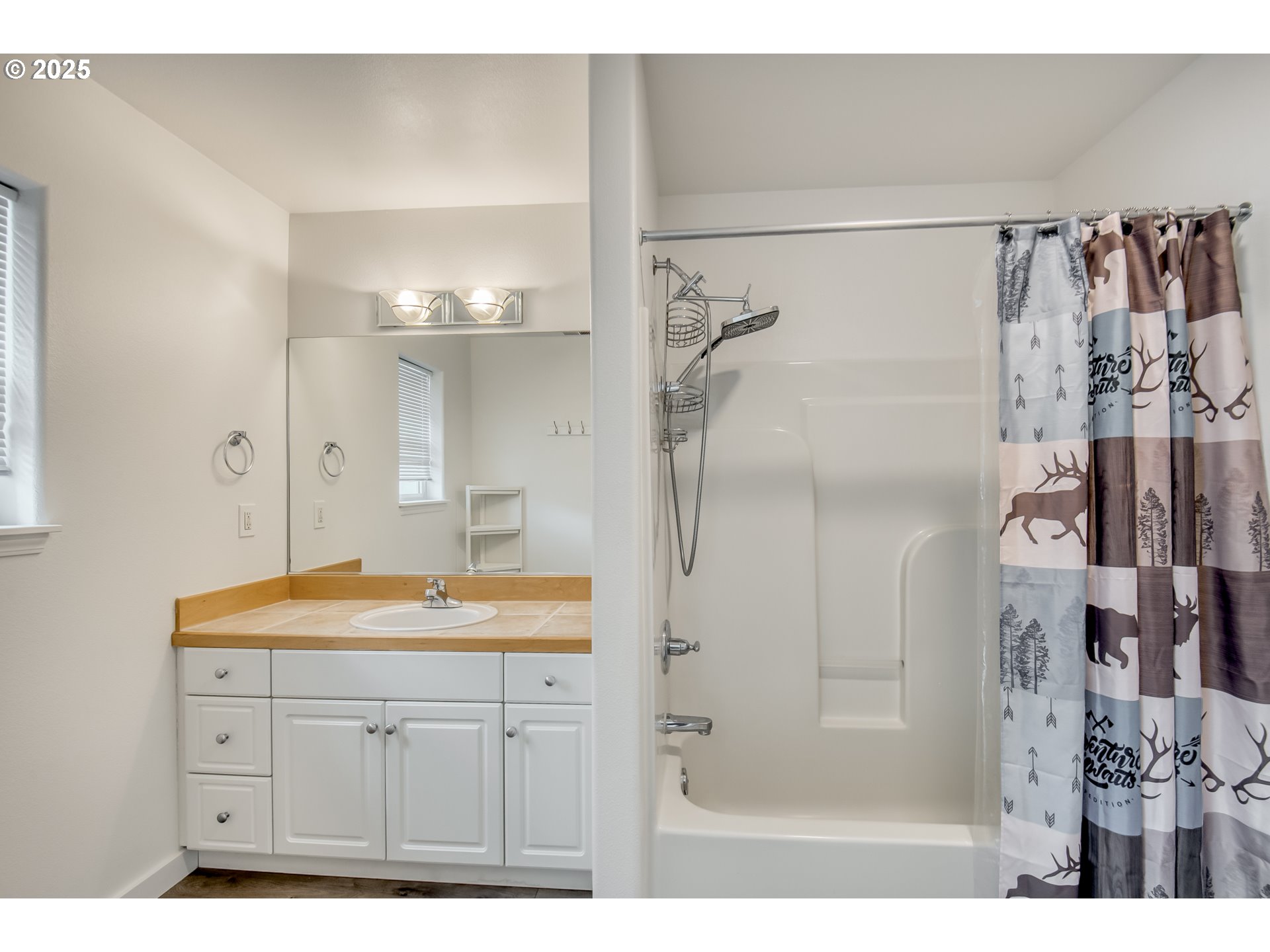 11220 Southwest Buffalo Place Portland, OR 97223 - Photo 20 of 33