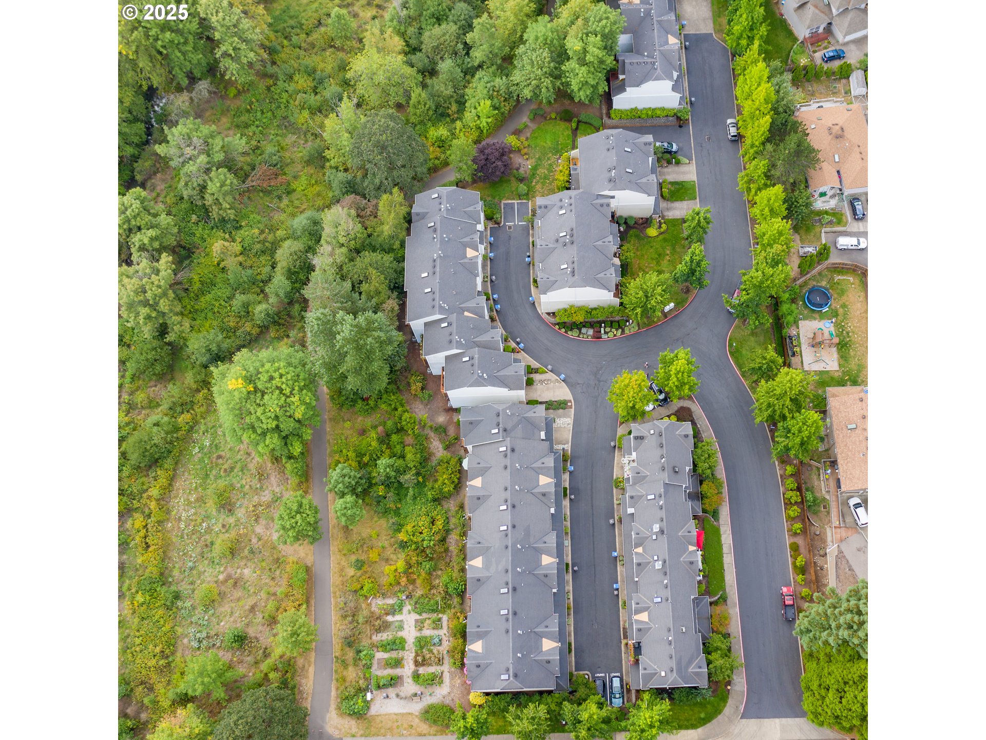 11220 Southwest Buffalo Place Portland, OR 97223 - Photo 24 of 33