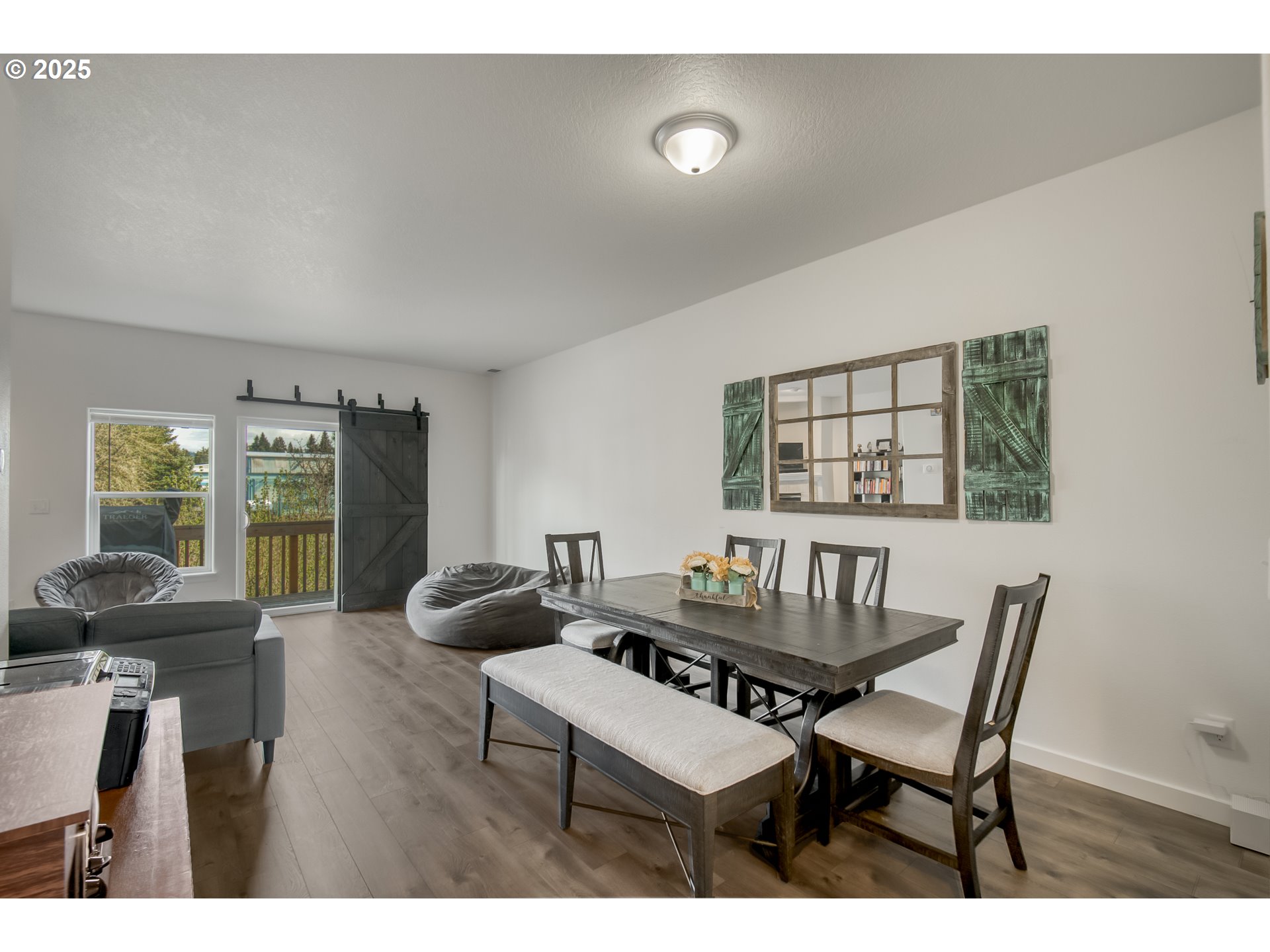 11220 Southwest Buffalo Place Portland, OR 97223 - Photo 4 of 33