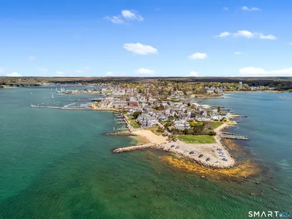 $1,495,000 | 8 Stonington Commons, Unit 22, Stonington, CT 06378