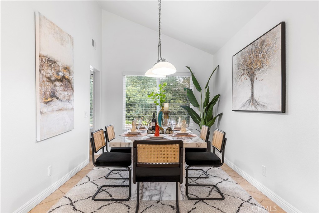 39 Viewpoint Circle Pomona, CA 91766 - Photo 14 of 49 a dining room with furniture and window