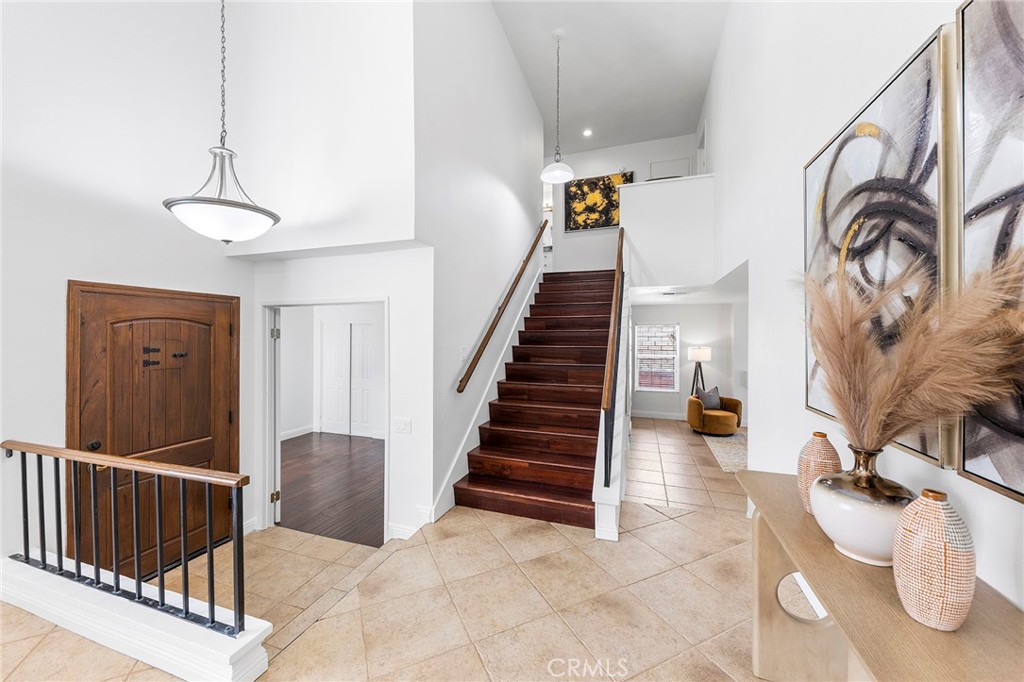 39 Viewpoint Circle Pomona, CA 91766 - Photo 28 of 49 a view of entryway and hall with wooden floor