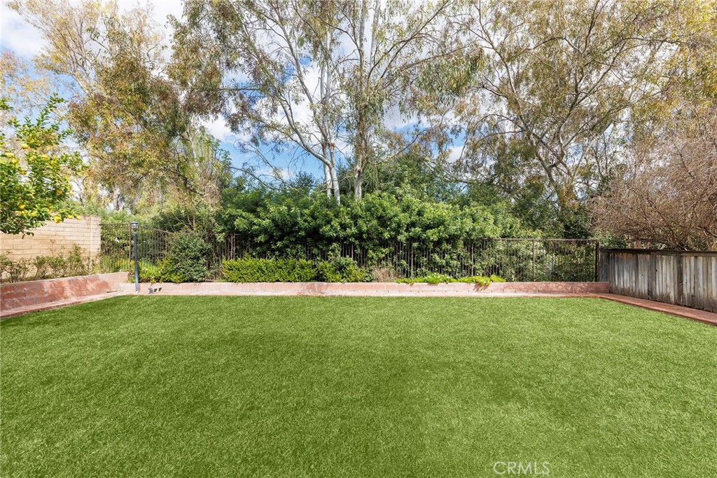 39 Viewpoint Circle Pomona, CA 91766 - Photo 46 of 49 a view of a back yard
