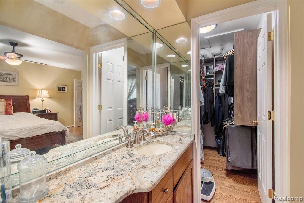 2106 St Andrews Drive Rochester Hills, MI 48309 - Photo 26 of 36