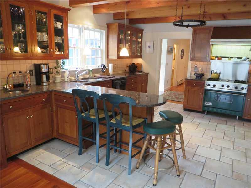 22 Harbor Road Camden, ME 04843 - Photo 7 of 33 Kitchen.