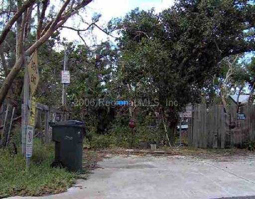 405 Southridge Road Delray Beach, FL 33444 - Photo 1 of 2 Primary Photo