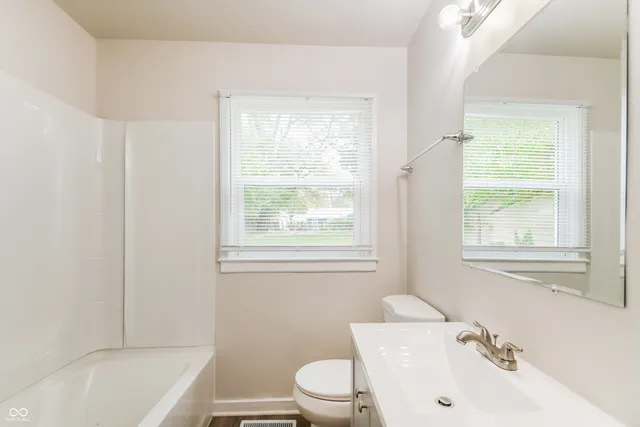 $1,230 | 8161 Schoen Drive, Indianapolis, IN 46226