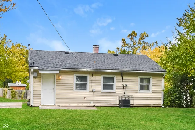 $1,230 | 8161 Schoen Drive, Indianapolis, IN 46226