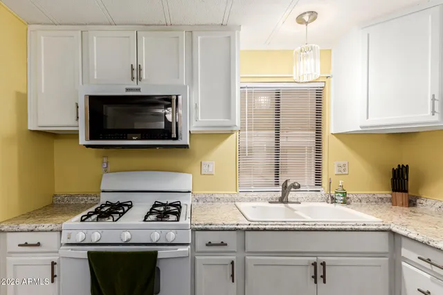 $23,000 | 1050 East Broadway Avenue, Unit 15, Apache Junction, AZ 85119