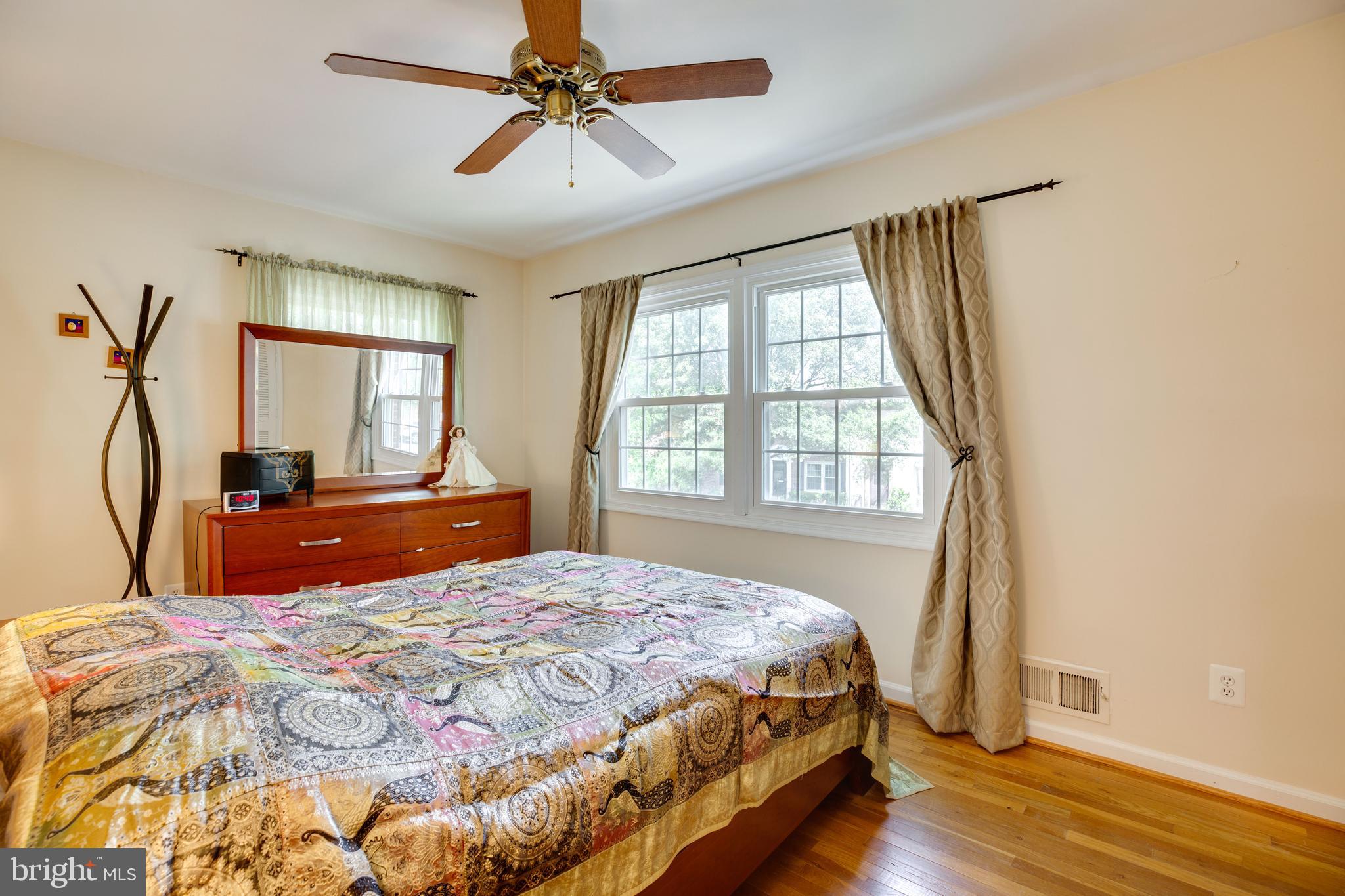8331 Wickham Road Springfield, VA 22152 - Photo 18 of 31 Master Bedroom