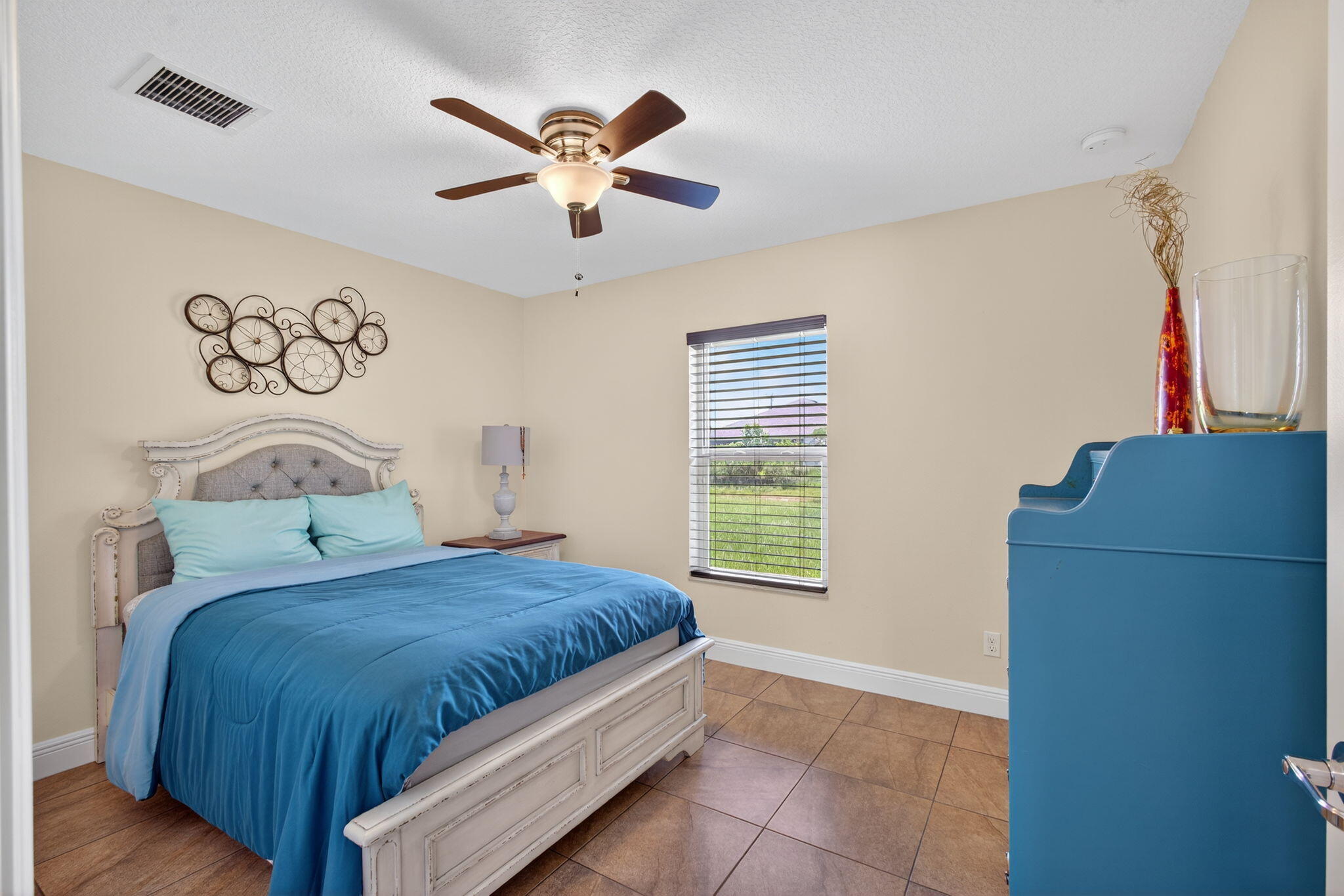 2614 Southwest Fairgreen Road Port St. Lucie, FL 34987 - Photo 26 of 37 11-web-or-mls-011_5P1A2347