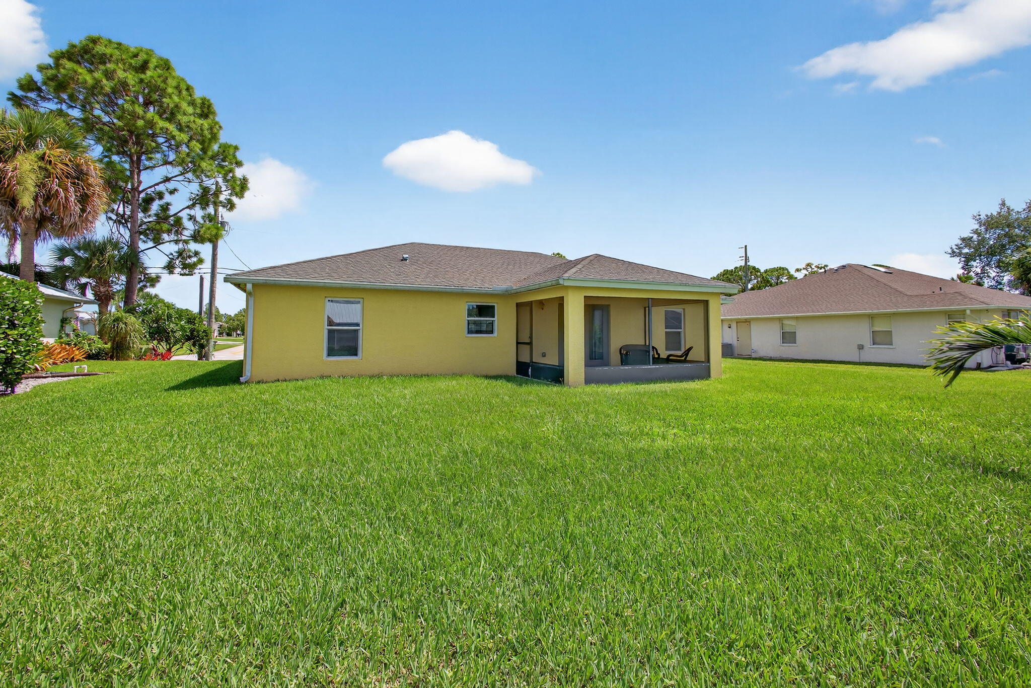 2614 Southwest Fairgreen Road Port St. Lucie, FL 34987 - Photo 36 of 37 6-web-or-mls-006_5P1A2324