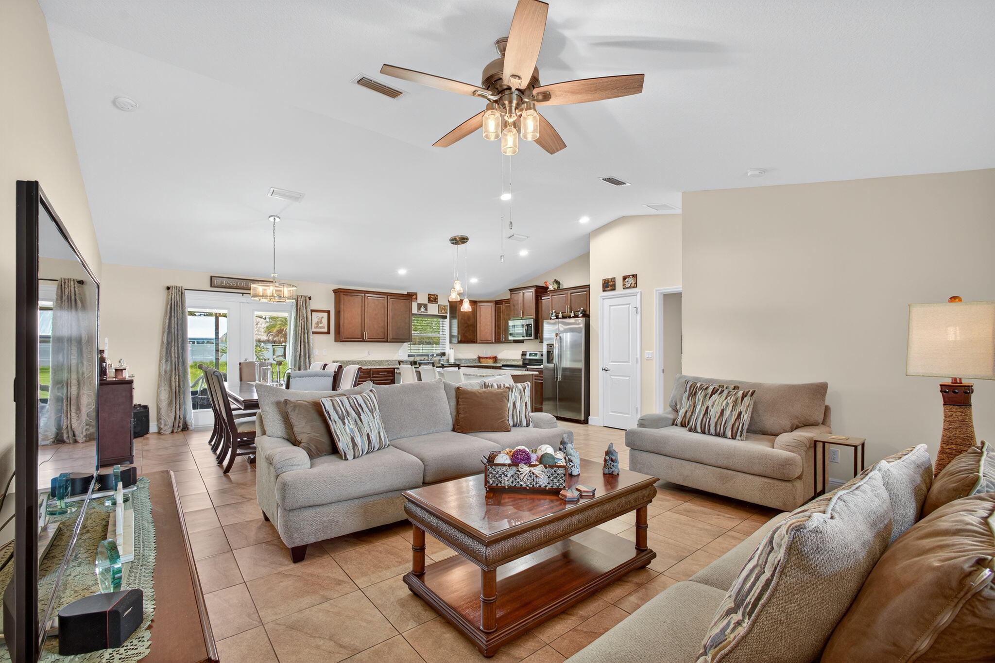 2614 Southwest Fairgreen Road Port St. Lucie, FL 34987 - Photo 4 of 37 26-web-or-mls-026_5P1A2423