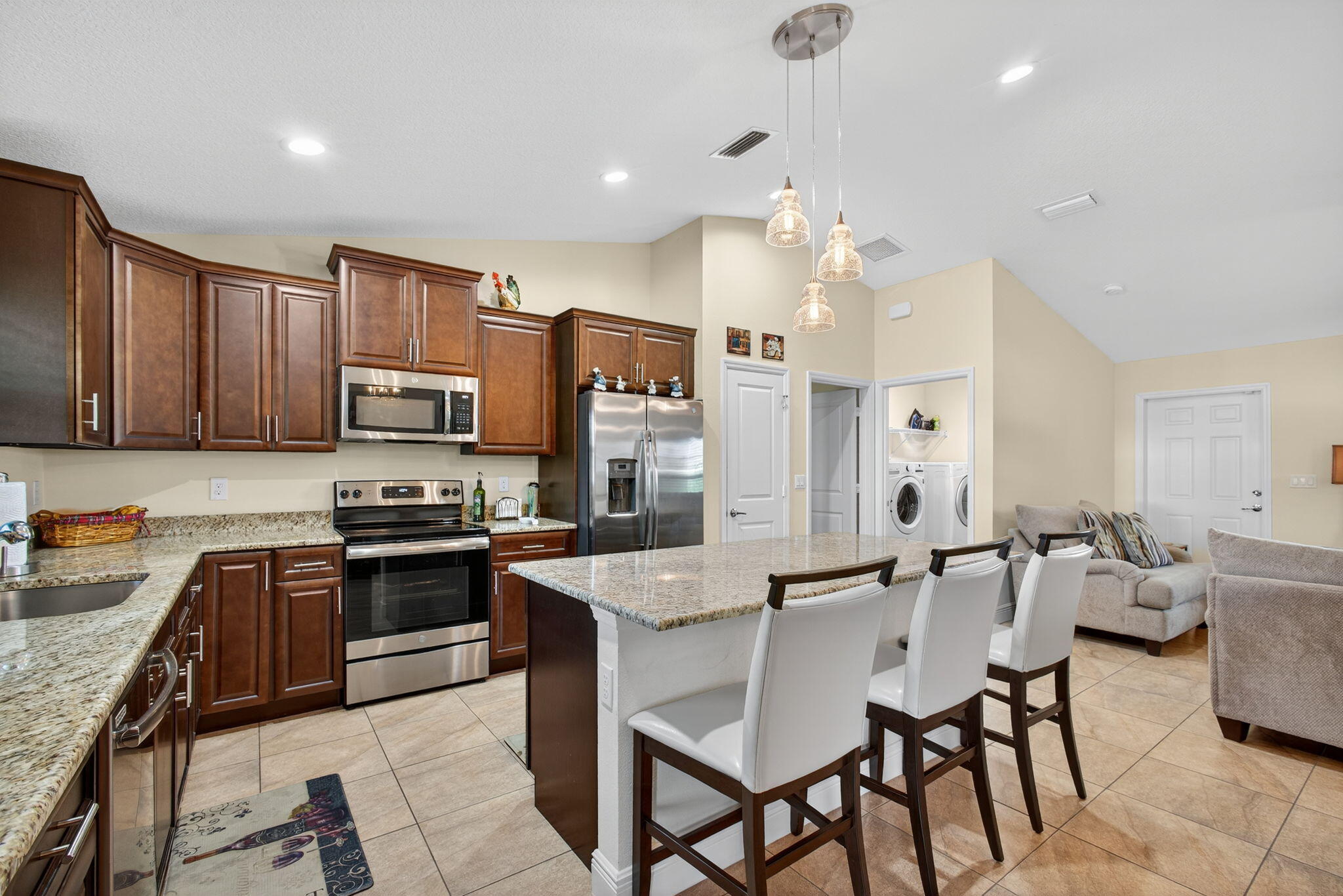 2614 Southwest Fairgreen Road Port St. Lucie, FL 34987 - Photo 10 of 37 31-web-or-mls-031_5P1A2448