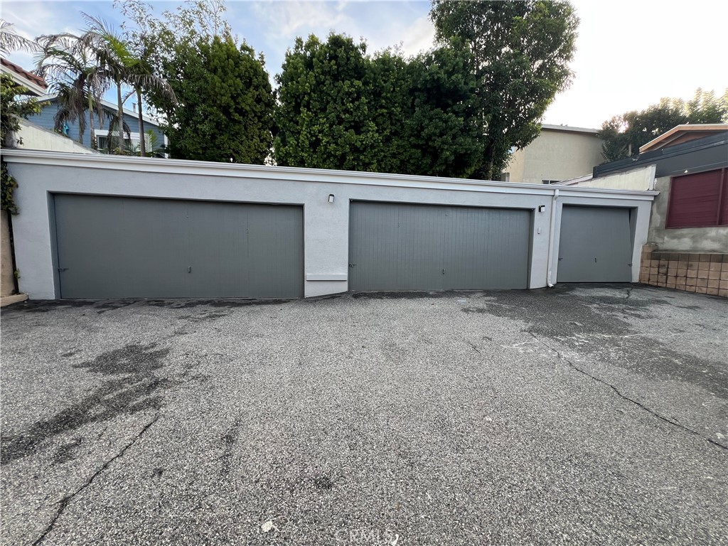1912 Bataan Road Redondo Beach, CA 90278 - Photo 4 of 37 a view of a garage