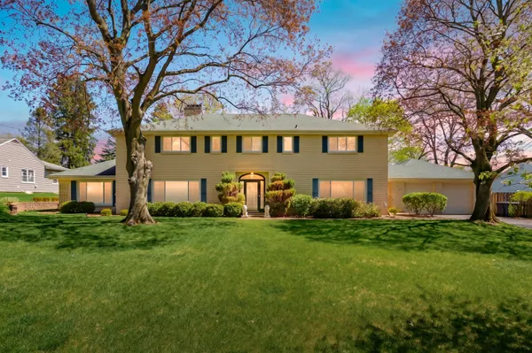 $574,900 | 2421 Waite Avenue, Kalamazoo, MI 49008
