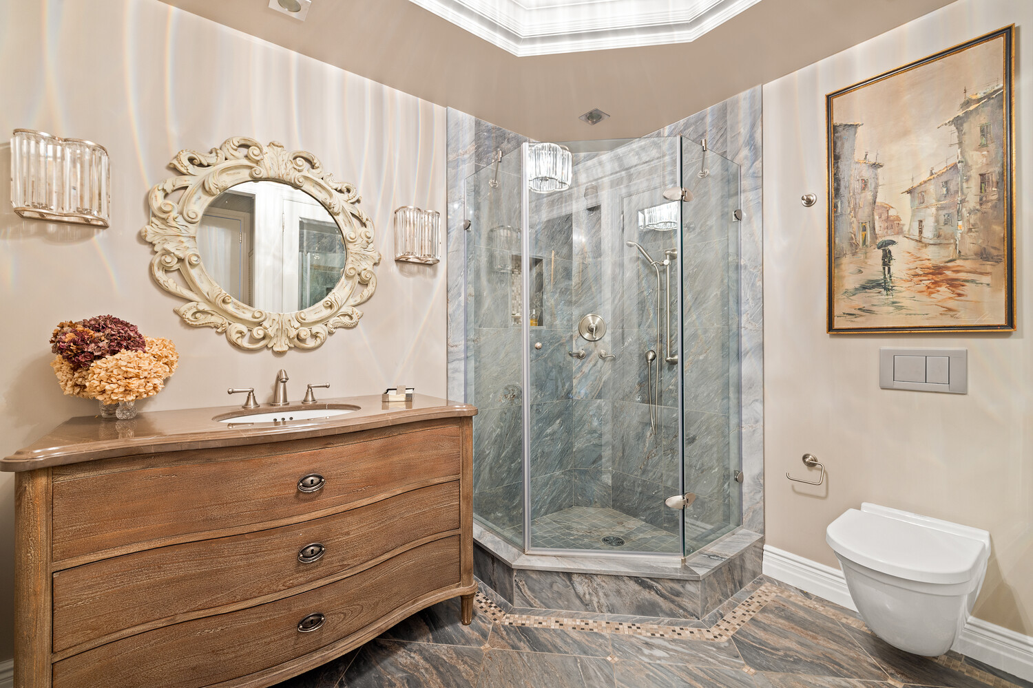 120 Riverside Boulevard, Unit 16M Manhattan, NY 10069 - Photo 4 of 19 Gallery Image 4