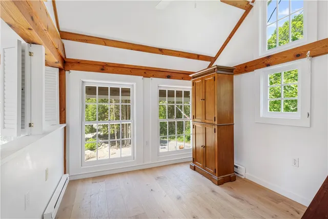 $3,250,000 | 19 East Hills Road, Westerly, RI 02891