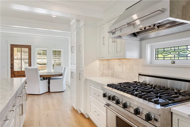 $3,250,000 | 19 East Hills Road, Westerly, RI 02891