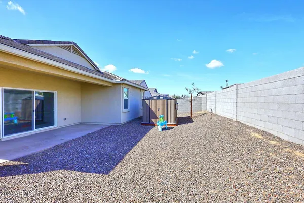 $469,000 | 18556 West Buckskin Trail, Wittmann, AZ 85361