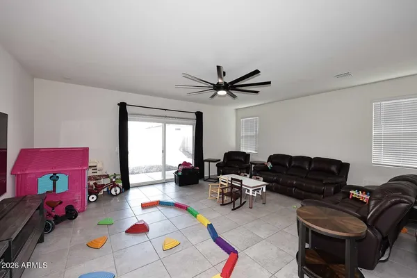 $469,000 | 18556 West Buckskin Trail, Wittmann, AZ 85361