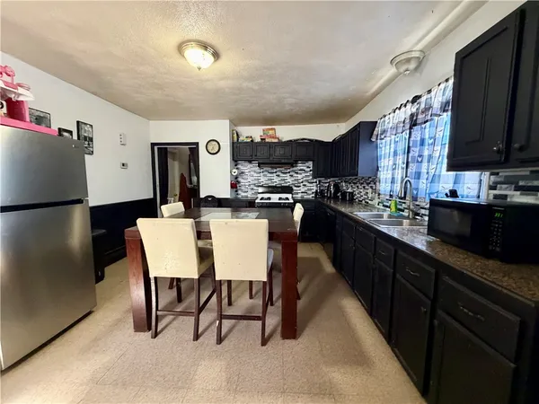 $435,000 | 70 Veazie Street, Providence, RI 02908