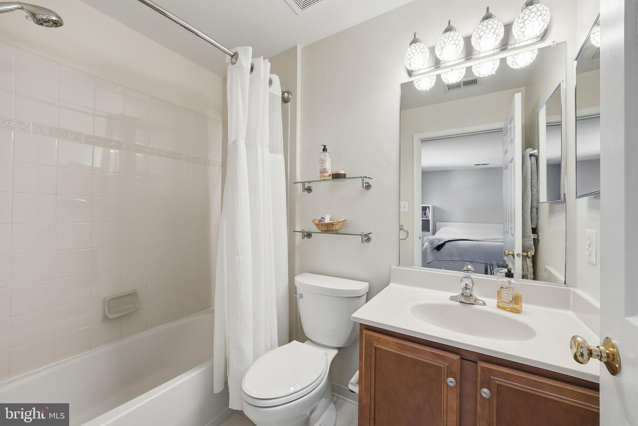 19829 Bethpage Court Ashburn, VA 20147 - Photo 34 of 63