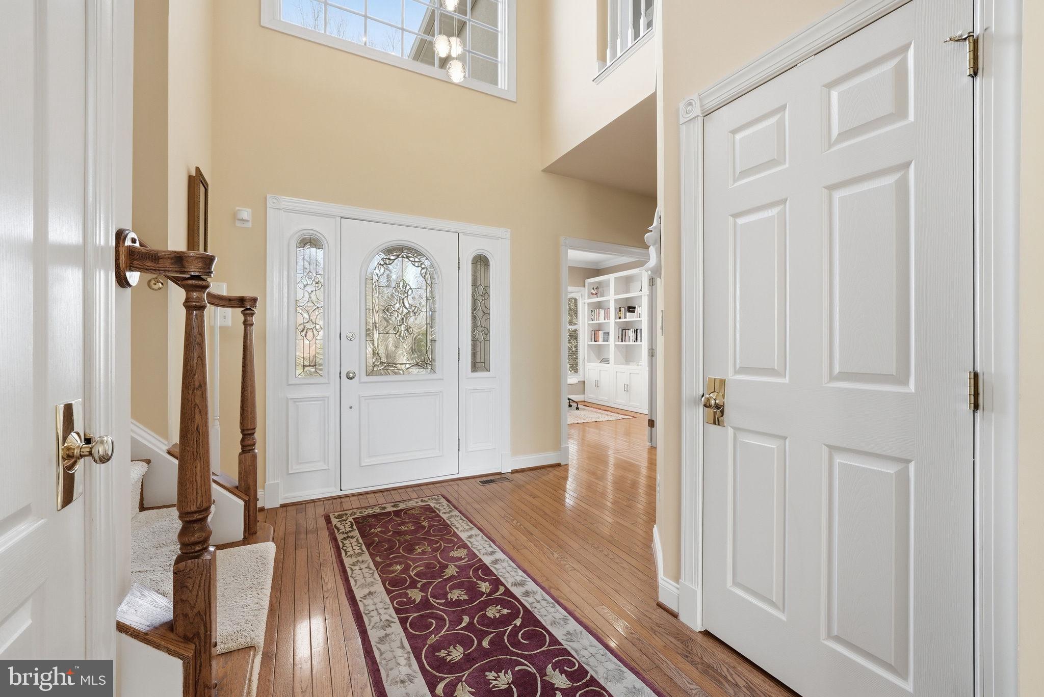 19829 Bethpage Court Ashburn, VA 20147 - Photo 4 of 63