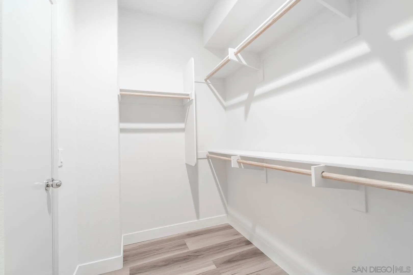 1360 Santa Victoria Road, Unit 2 Chula Vista, CA 91913 - Photo 11 of 36 Gallery Image 11