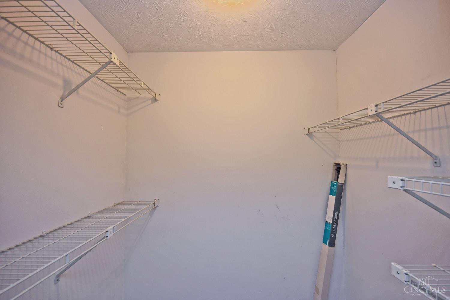 1009 Cedar Ridge Drive, Unit 4 Cincinnati, OH 45245 - Photo 30 of 45