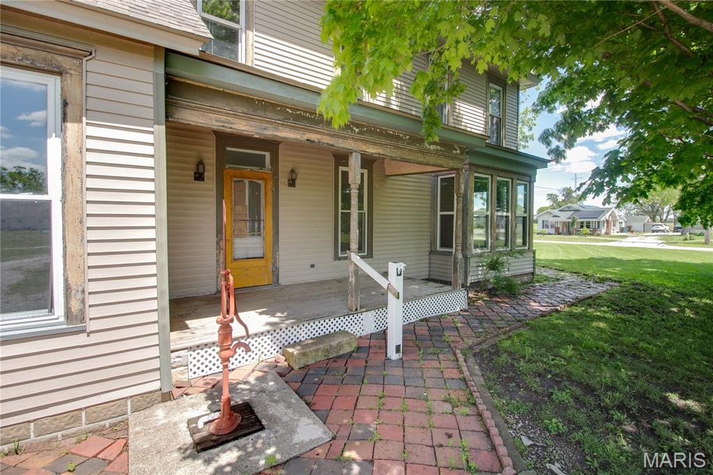115 North Main Street Modesto, IL 62667 - Photo 39 of 57