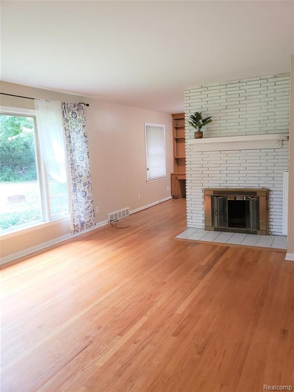 28411 Ridgebrook Road Farmington Hills, MI 48334 - Photo 23 of 35