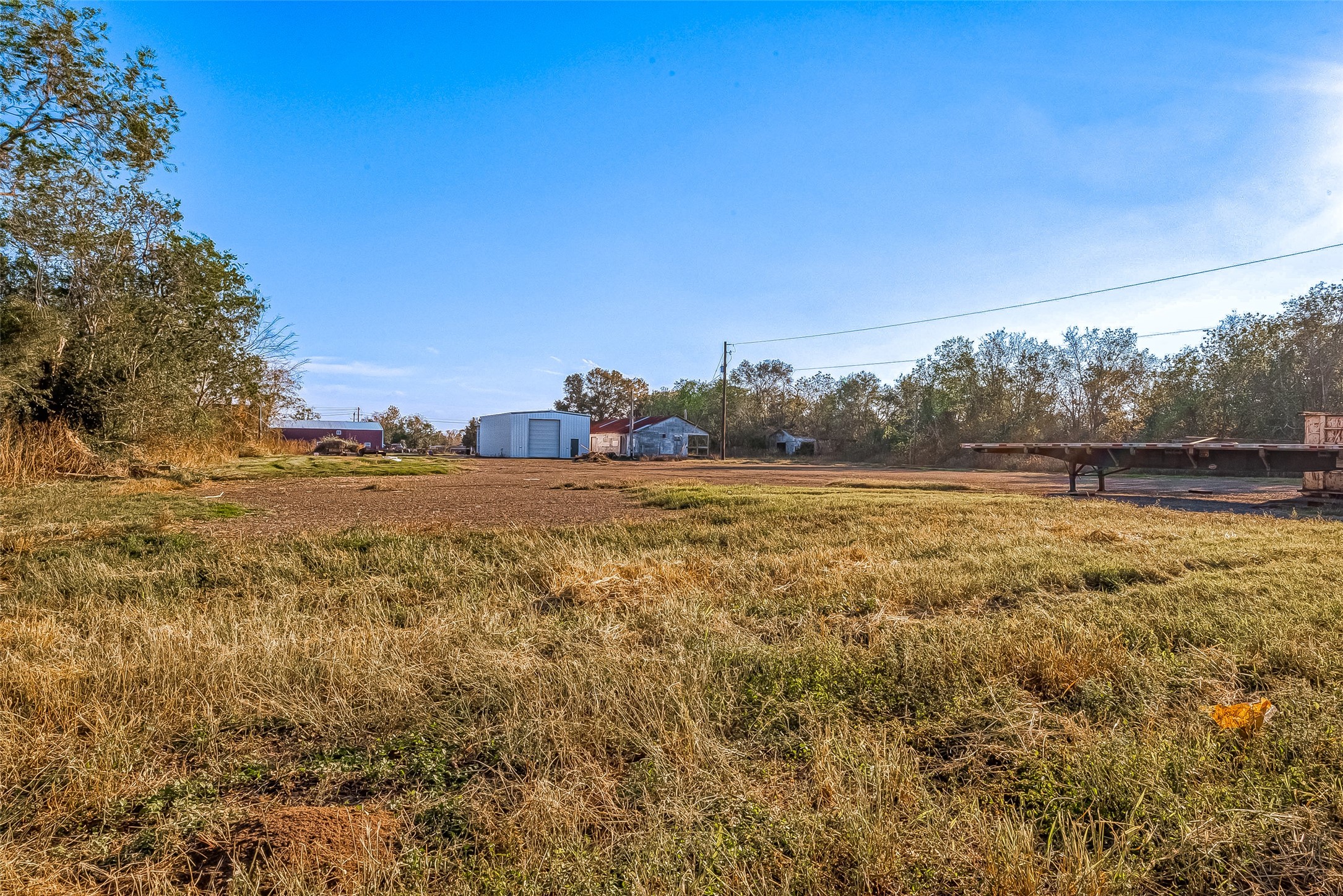 100 Mulcahy Avenue, Unit 264 Damon, TX 77430 - Photo 14 of 30 a view of a large body of water with a building in the background