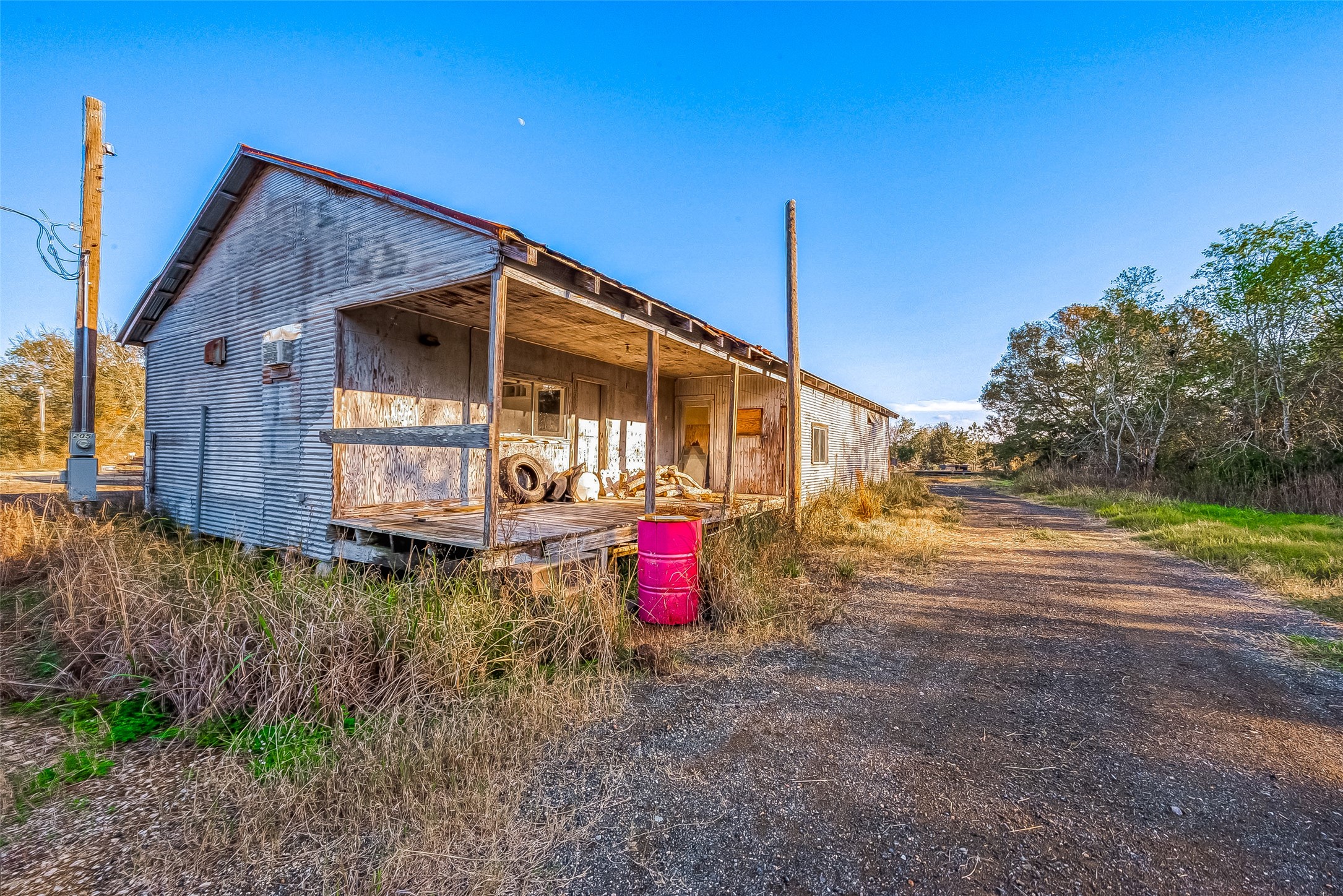 100 Mulcahy Avenue, Unit 264 Damon, TX 77430 - Photo 18 of 30 a view of a house with backyard and sitting area