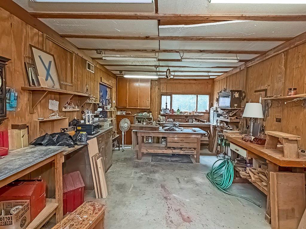925 Wible Run Road Pittsburgh, PA 15209 - Photo 18 of 24 Gallery Image 18