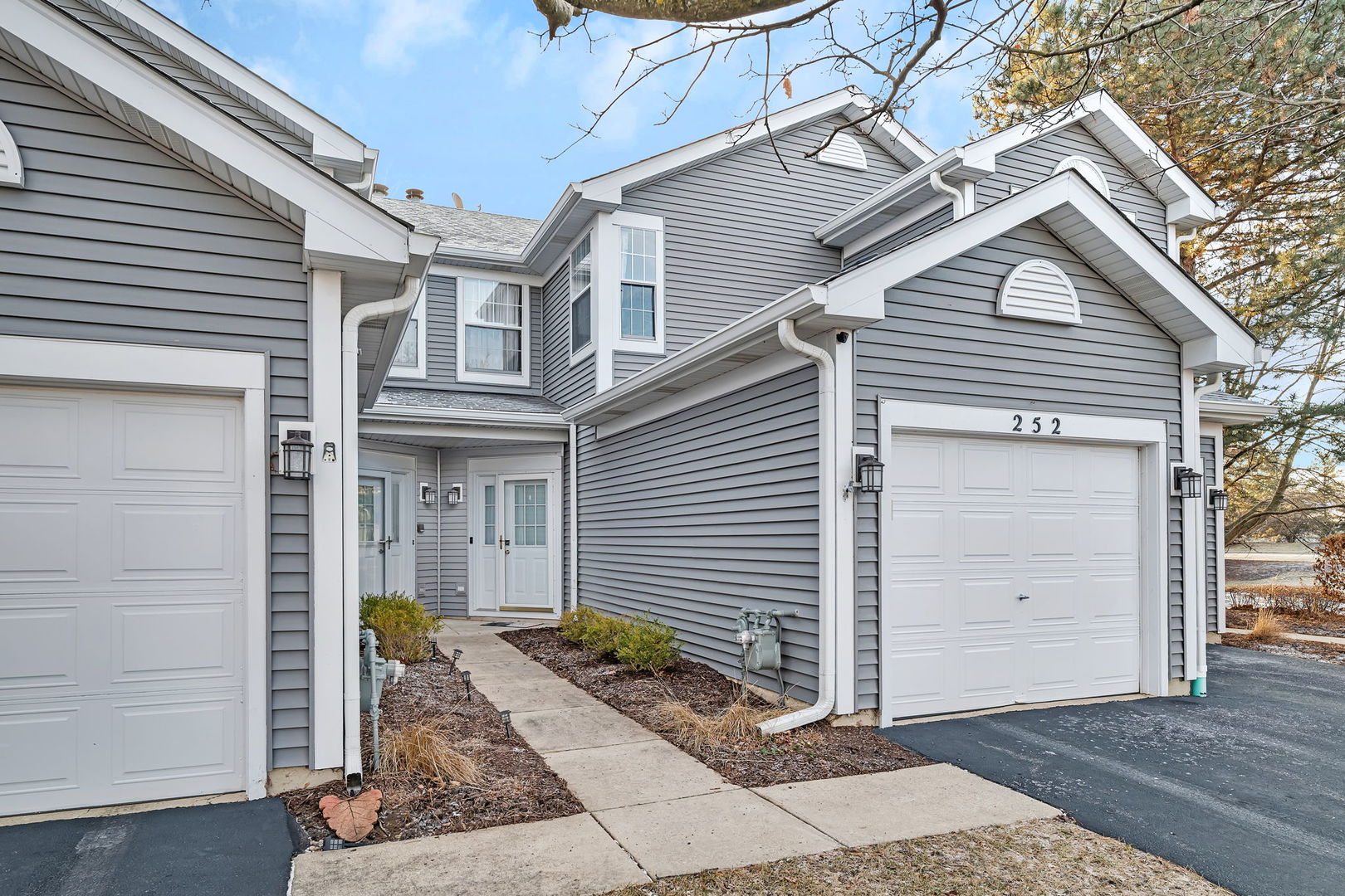 252 Mill Street Batavia, IL 60510 - Photo 2 of 22