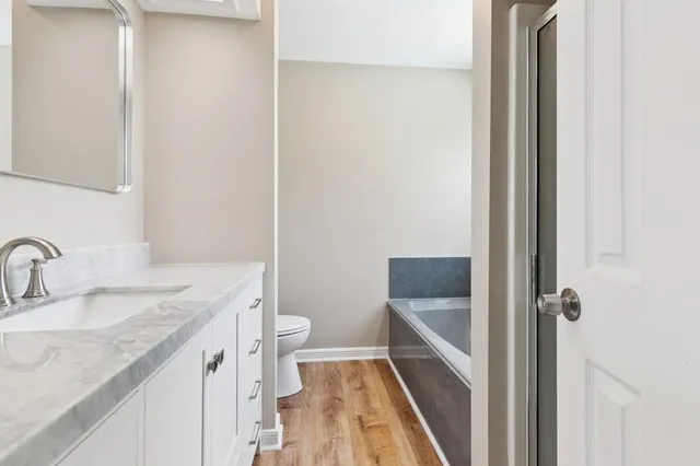 $329,000 | 513 Houma Boulevard, Metairie, LA 70001