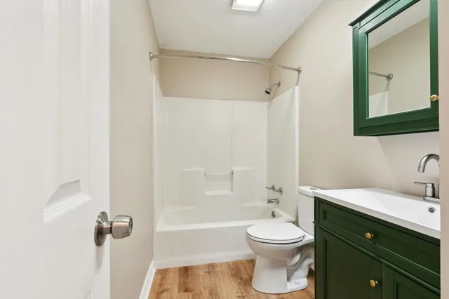 $329,000 | 513 Houma Boulevard, Metairie, LA 70001