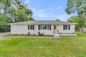 1602 Rifle Range Road Mount Pleasant, SC 29464 - Photo 1 of 47