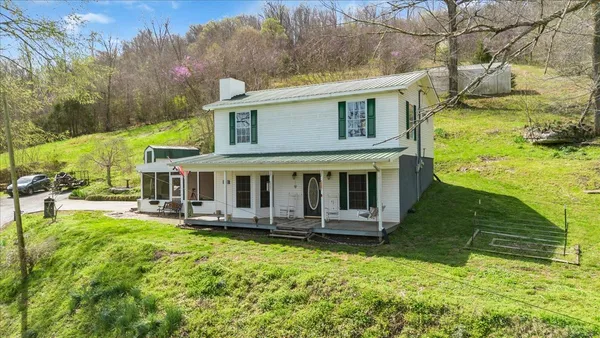$488,000 | 394 Lou Drive, Dowelltown, TN 37059