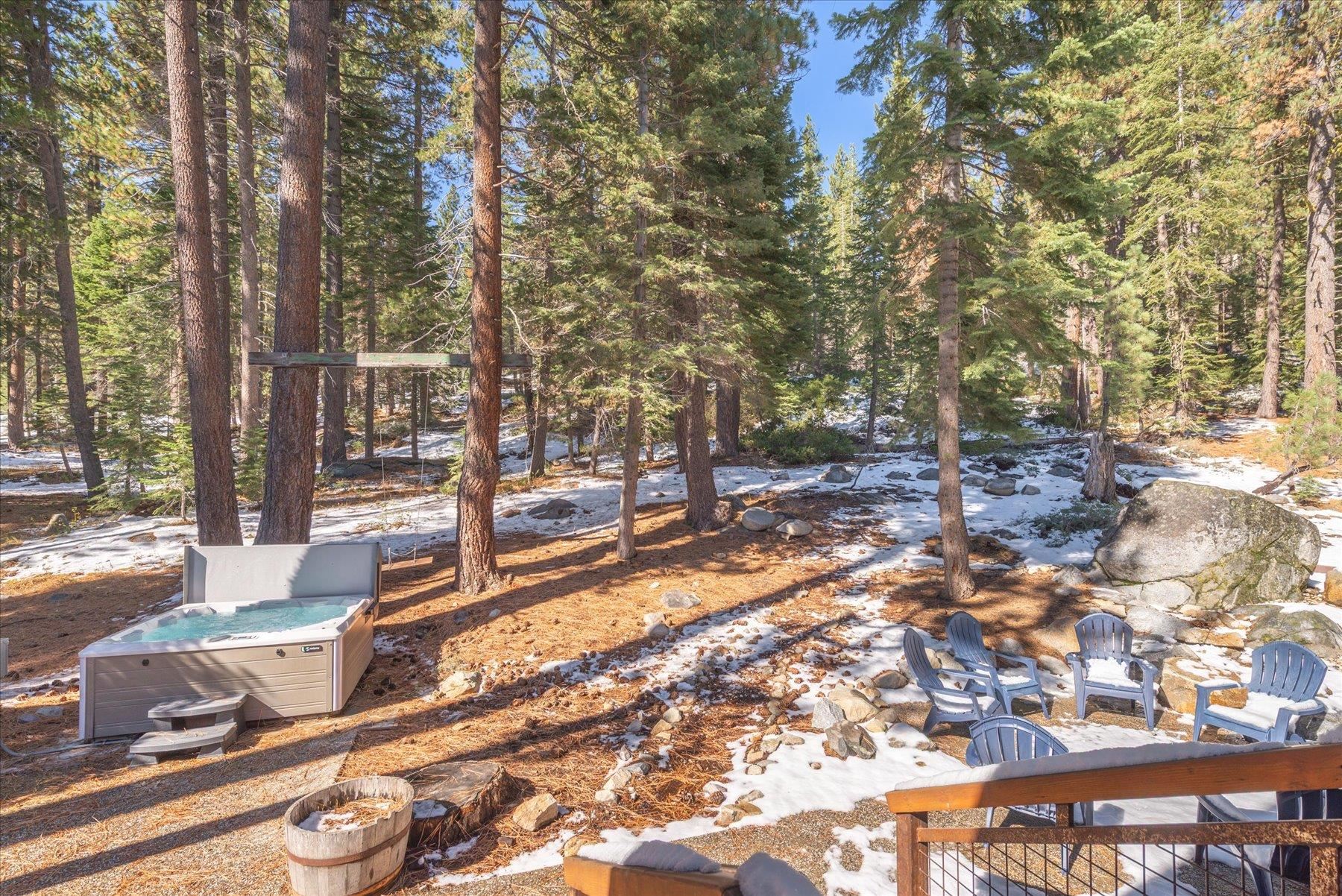 50830 Red Fir Terrace Soda Springs, CA 95728 - Photo 11 of 28 a view of a yard with plants and trees