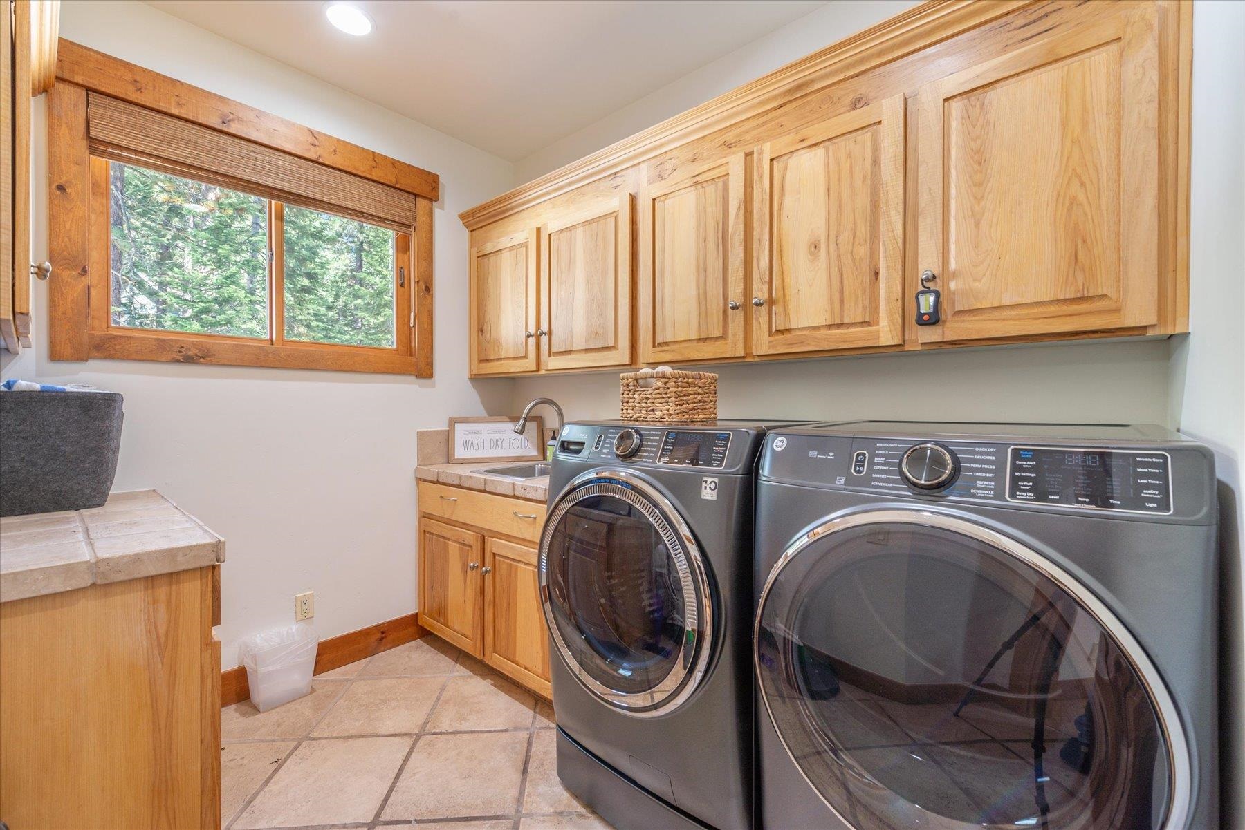 50830 Red Fir Terrace Soda Springs, CA 95728 - Photo 19 of 28 a utility room with sink dryer and washer