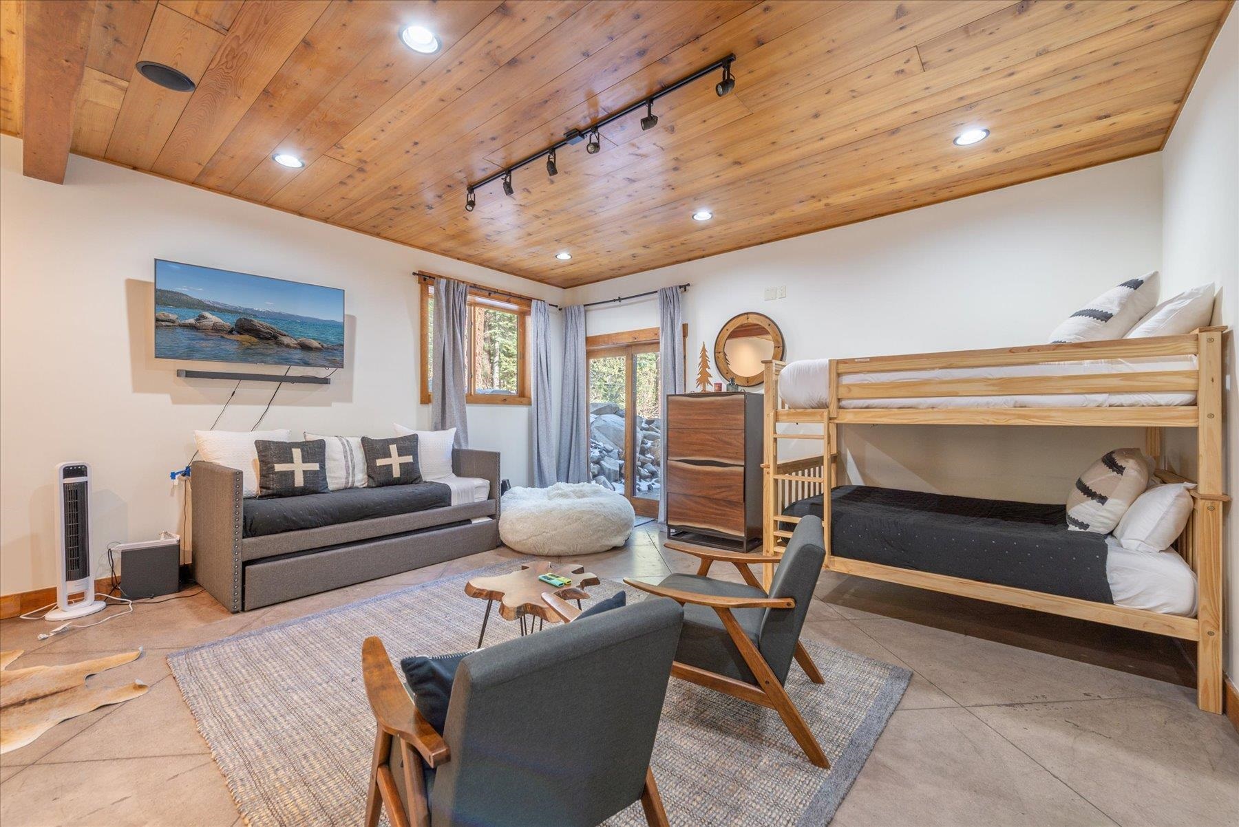 50830 Red Fir Terrace Soda Springs, CA 95728 - Photo 26 of 28 a living room with furniture a couch and a ceiling fan