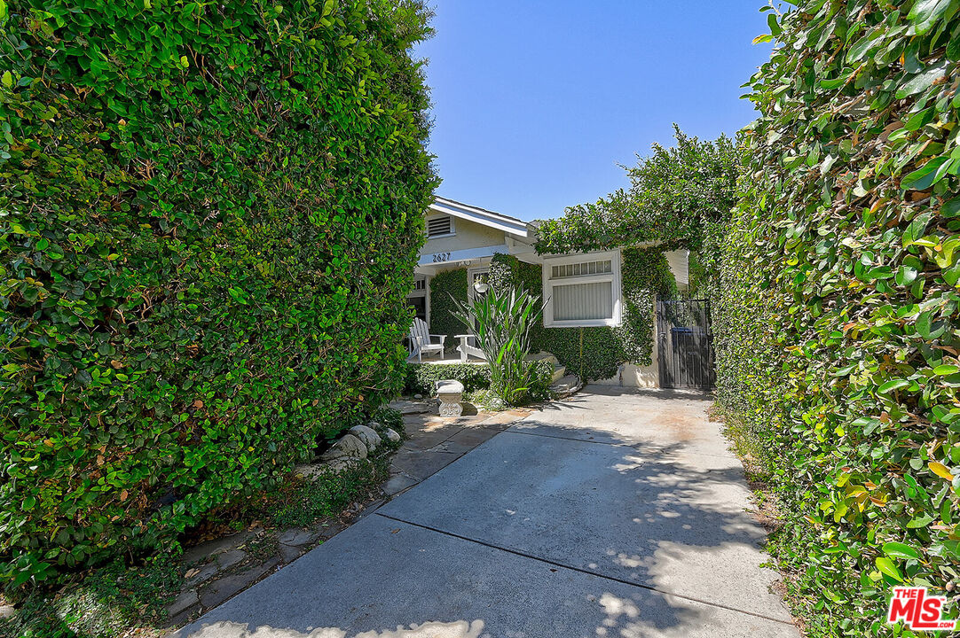 2627 South Cloverdale Avenue Los Angeles, CA 90016 - Photo 28 of 29