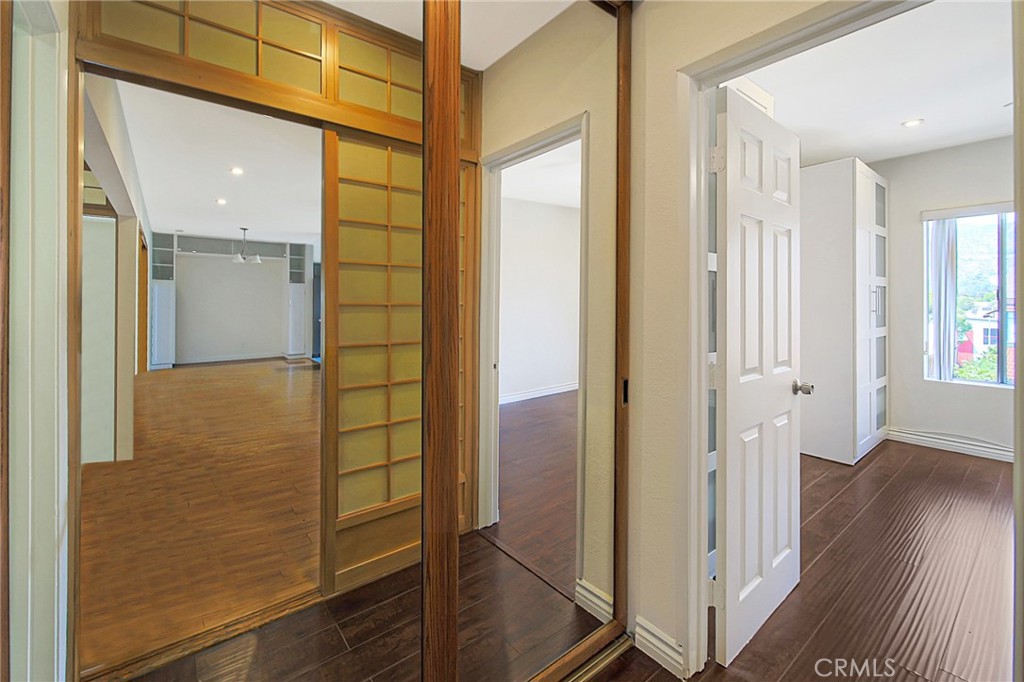 409 Burchett Street, Unit 315 Glendale, CA 91203 - Photo 22 of 34 a bathroom with a glass shower door and a bathtub