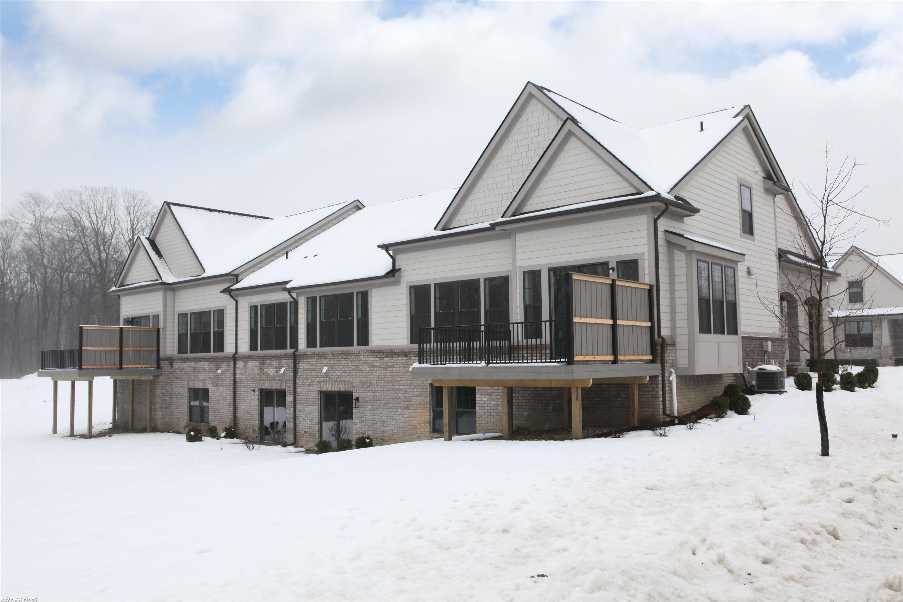 3072 Claret Lane, Unit 11 Rochester, MI 48309 - Photo 3 of 45