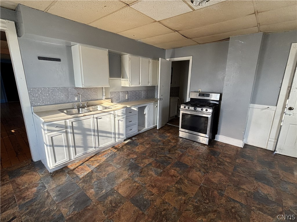 1002 Spring Street Syracuse, NY 13208 - Photo 19 of 22